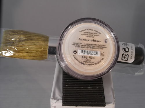 Bare Minerals Flawless Radiance & Flawless Radiance Brush